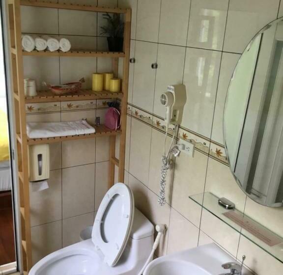 اتاق کلاسیک چهارنفره, Dao Xiang Village B&b