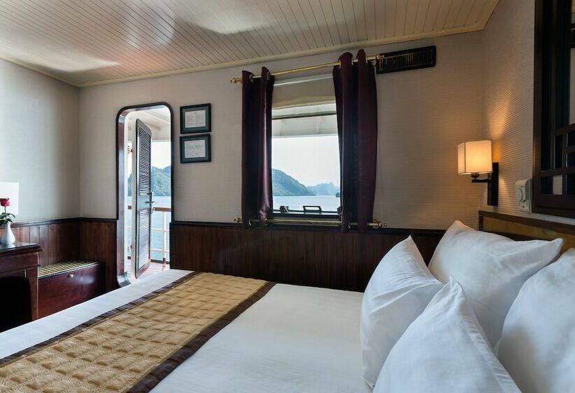 کلبه دلوکس, Emeraude Classic Cruises