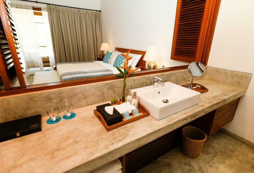 Номер Deluxe, Lantern Boutique Hotel By Reveal