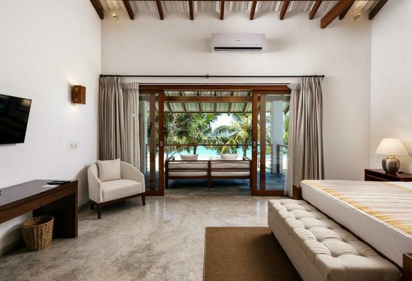 Номер Deluxe, Lantern Boutique Hotel By Reveal