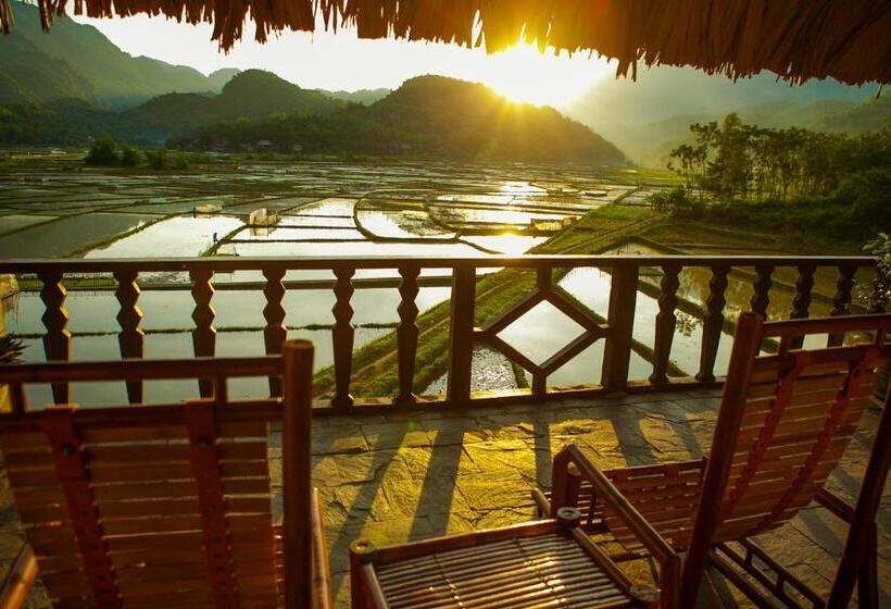 سوئیت با چشم‌انداز, Mai Chau Ecolodge