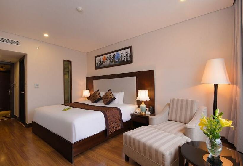 اتاق لوکس, Minh Toan Galaxy