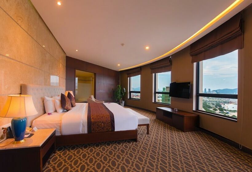 سوئیت پریمیوم, Minh Toan Galaxy