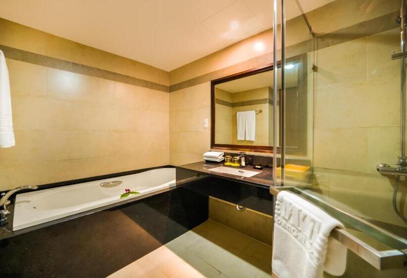 سوییت, Minh Toan Galaxy