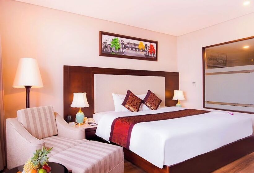 اتاق پرمیوم, Minh Toan Galaxy