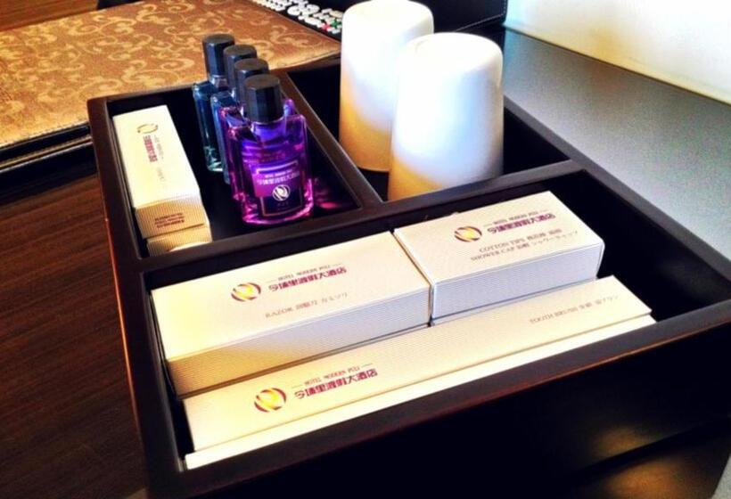 اتاق کلاسیک چهارنفره, Modern Puli