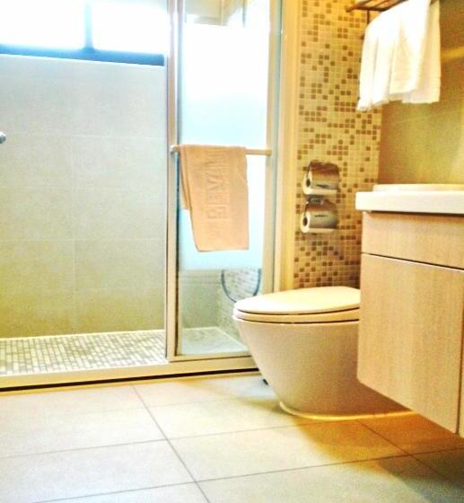 اتاق استاندارد سه نفره, Modern Puli