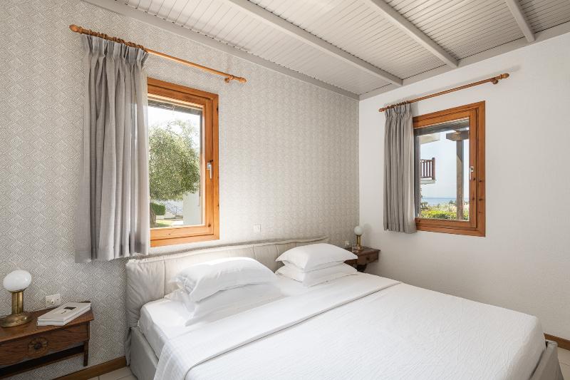 اتاق کلاس بیزنس, Modern Puli