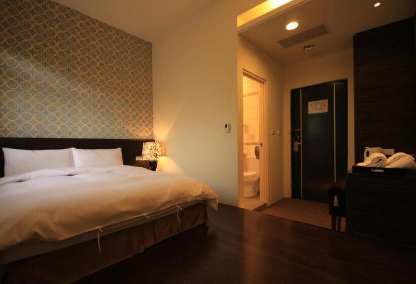 اتاق استاندارد, Mountain Fish Water