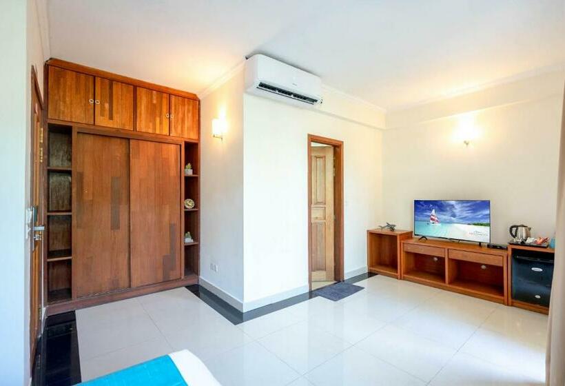 اتاق لوکس با بالکن, Noomoo Hulhumale