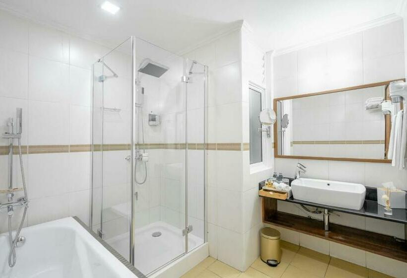 اتاق لوکس با بالکن, Noomoo Hulhumale