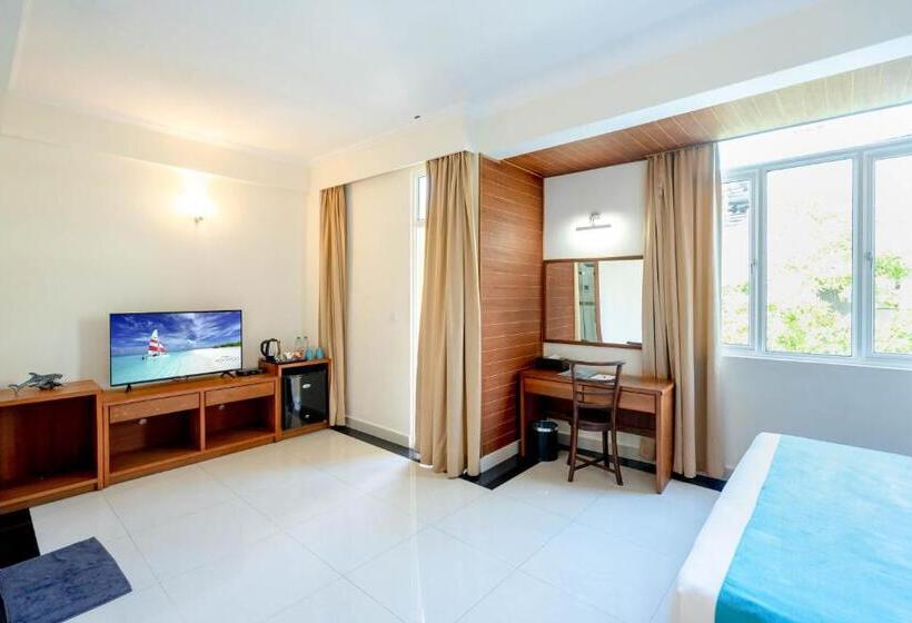 اتاق لوکس با بالکن, Noomoo Hulhumale