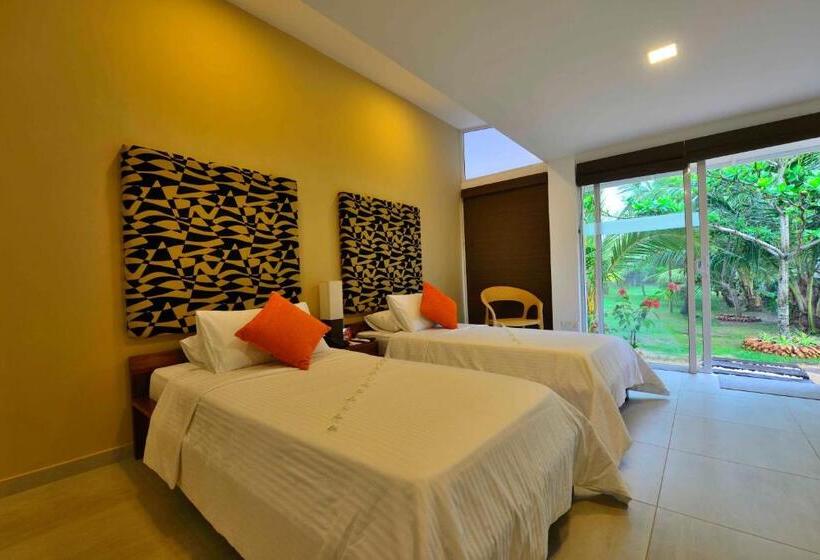 标准间, Soul Resorts