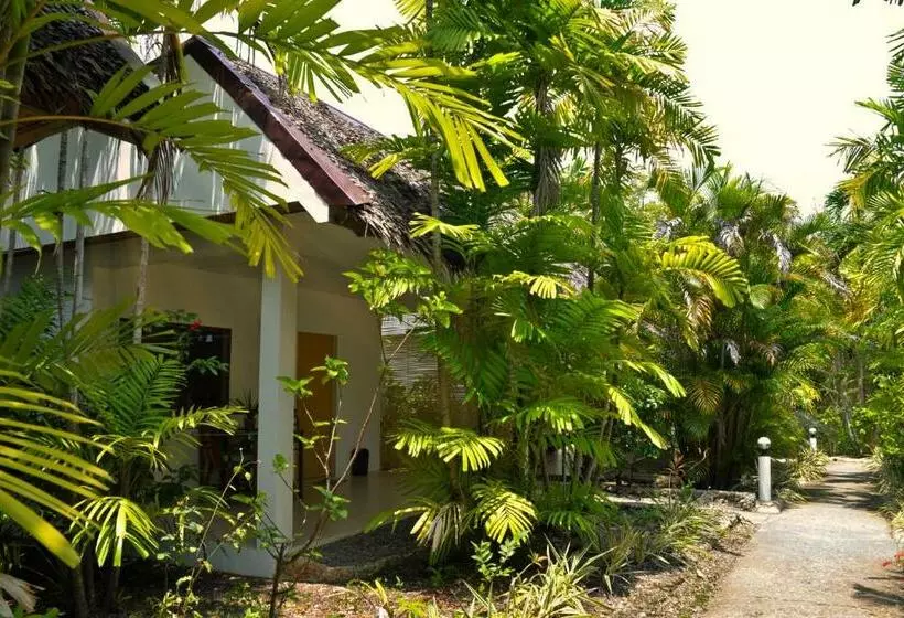 کابین, Marcosas Cottages Resort