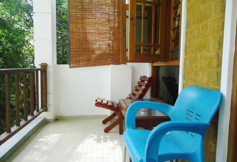 Habitació Triple Deluxe, Sky Garden Mini