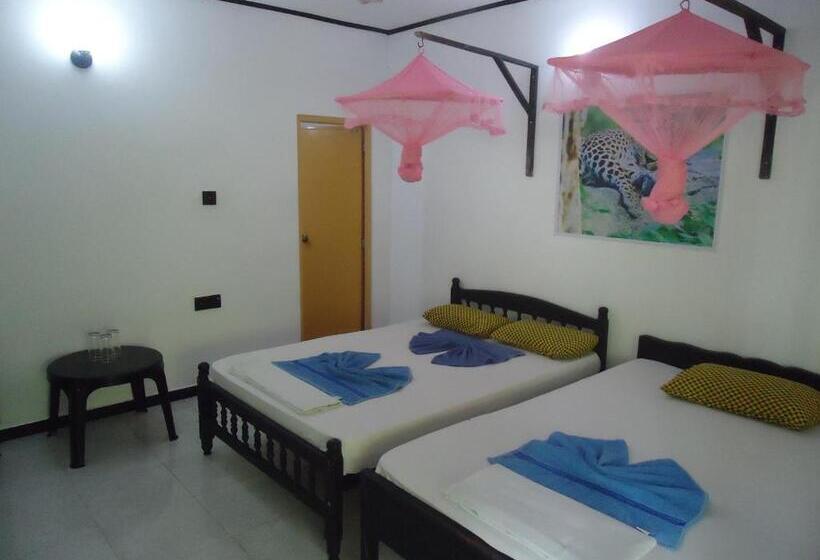 Habitació Triple Deluxe, Sky Garden Mini