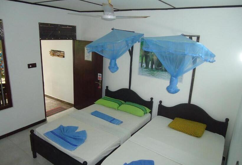 Habitació Triple Deluxe, Sky Garden Mini