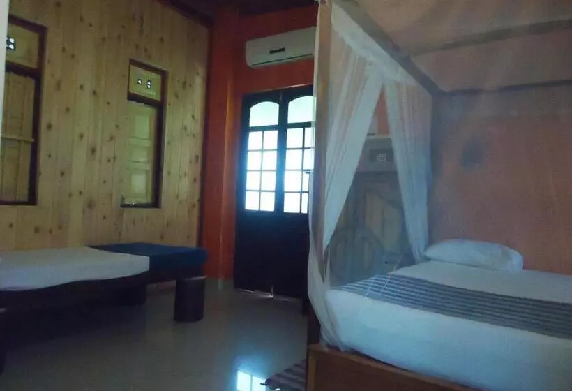 3 Bett Deluxe Zimmer, Sky Garden Mini