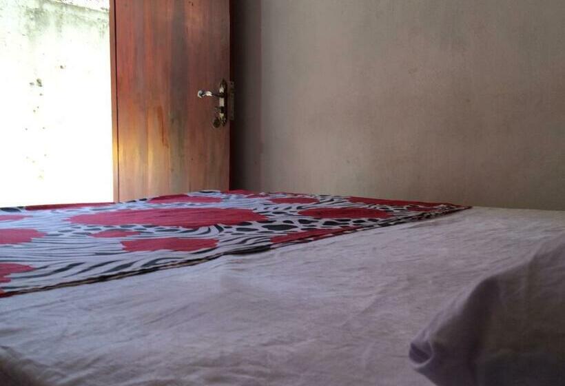 패밀리 룸, Sun Rest Mirissa