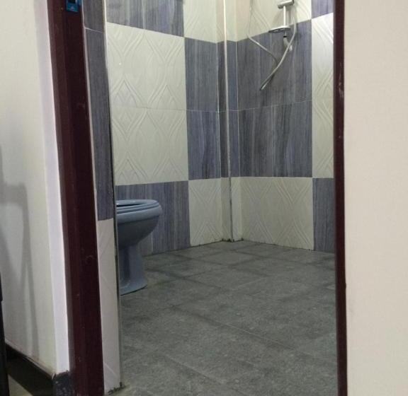 패밀리 룸, Sun Rest Mirissa