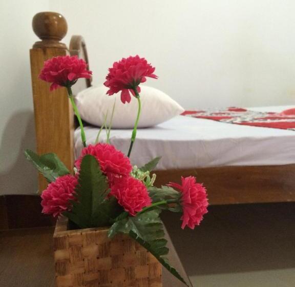 패밀리 룸, Sun Rest Mirissa