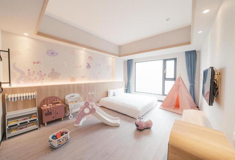 Cameră Tematică Standard, Liyaou