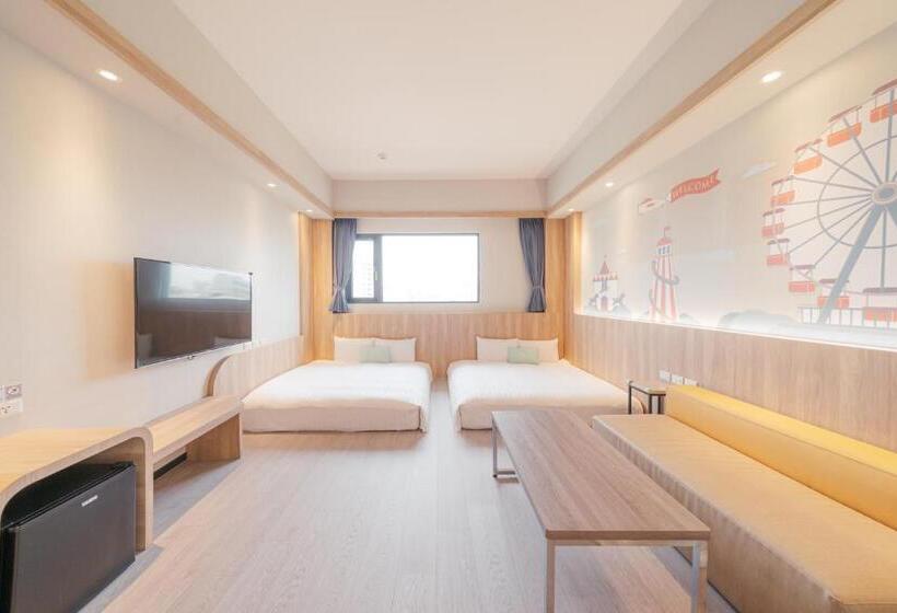 Suite Deluxe, Liyaou