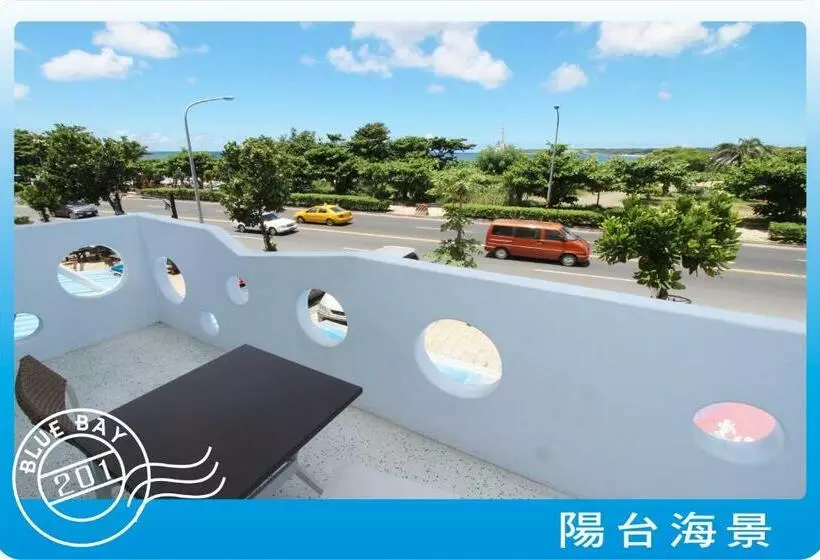 اتاق استاندارد چهارنفره با بالکن, Kenting Blue Bay Inn