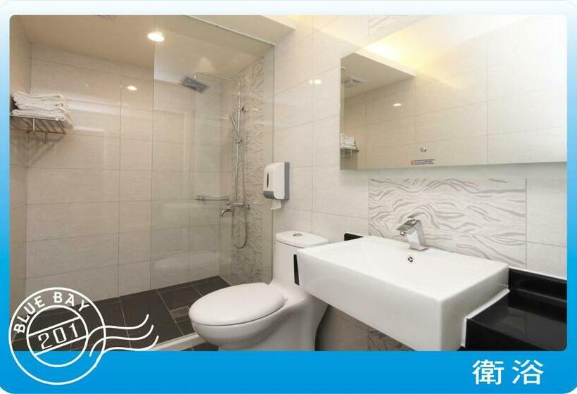 اتاق استاندارد چهارنفره با بالکن, Kenting Blue Bay Inn