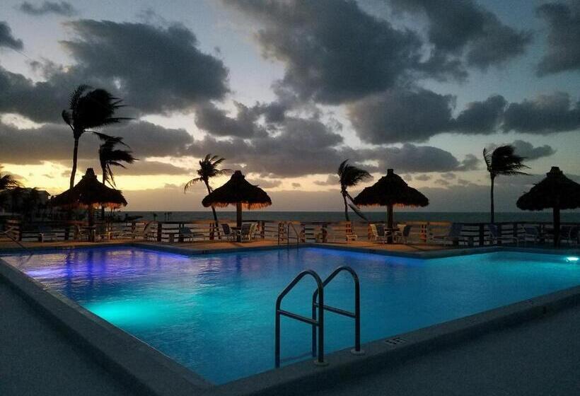 디럭스 스위트, Caloosa Cove Resort