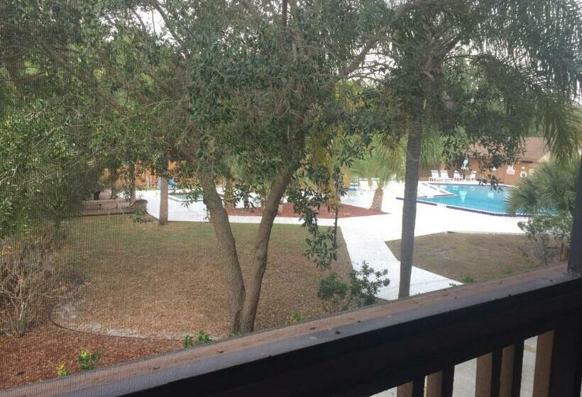 جناح غرفتين نوم, Charlotte Bay Resort