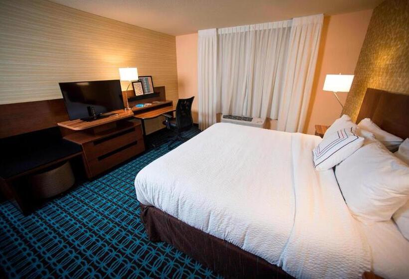 غرفة قياسية سرير كينج, Fairfield Inn & Suites By Marriott Cincinnati Uptown/university Area