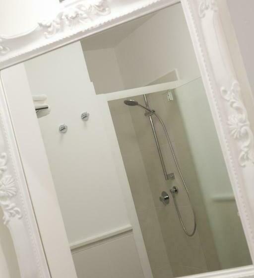 اتاق استاندارد یک نفره, Guicciardini 24