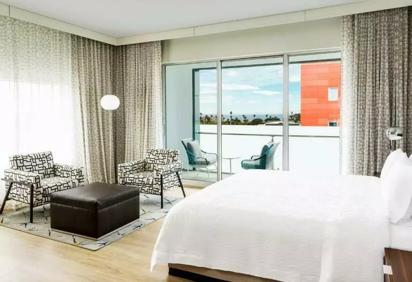 Standard-studio King-vuode, Hampton Inn & Suites Santa Monica