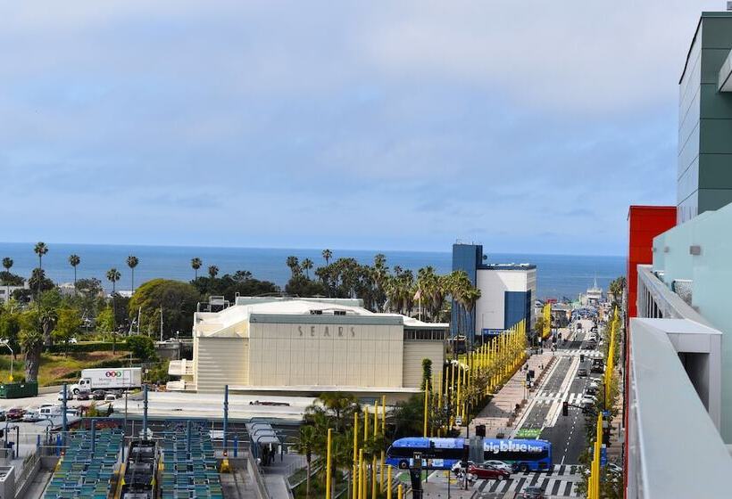 ダブルベッドのスタンダードスタジオ, Hampton Inn & Suites Santa Monica