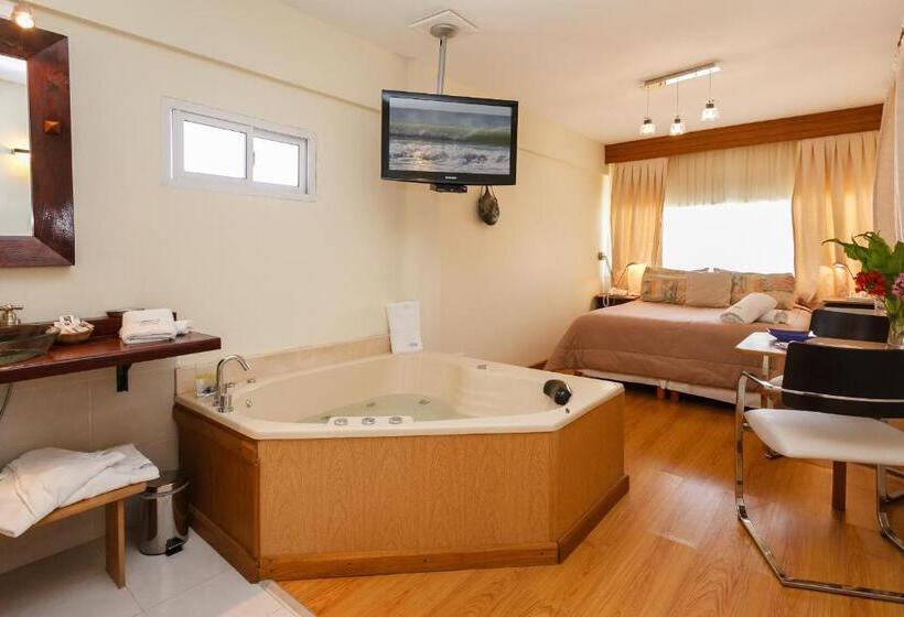 Люкс, Medamar Club