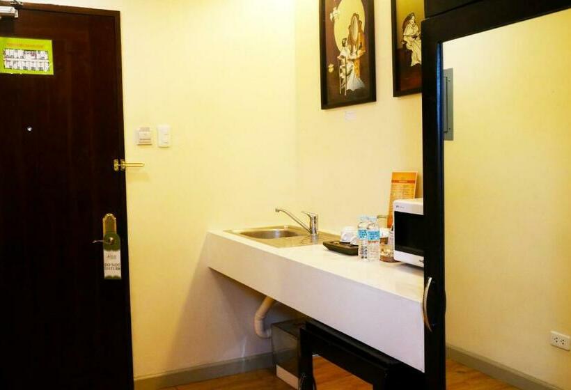 수피리어 스위트, Palm Grass