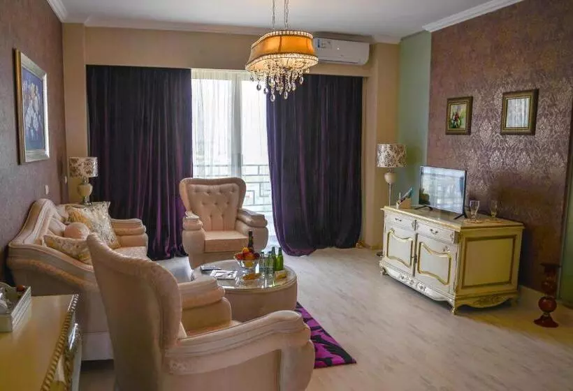 ロイヤルスイート, Phoenicia Luxury