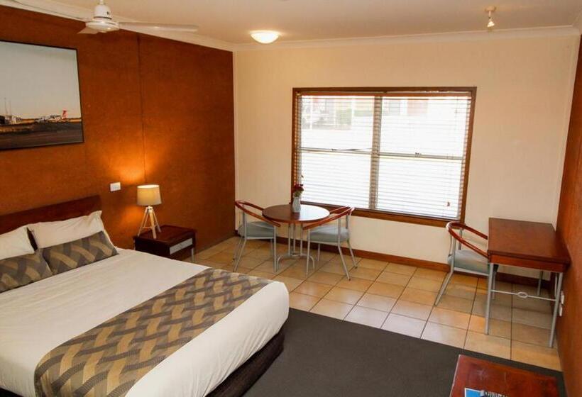 اتاق استاندارد, The Gidgee Inn