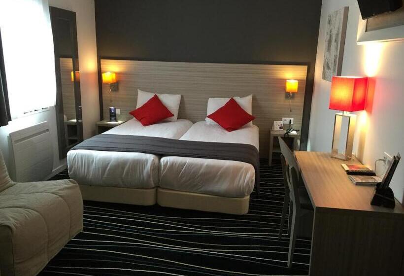 标准三人间, The Originals City, Hôtel Marnelavallée Est, Meaux