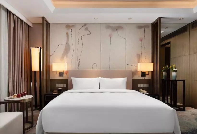سوییت اجرایی, The Yun Hotel Hankou