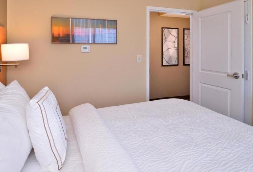 Люкс 2 Спальни, Towneplace Suites By Marriott Huntsville West/redstone Gateway