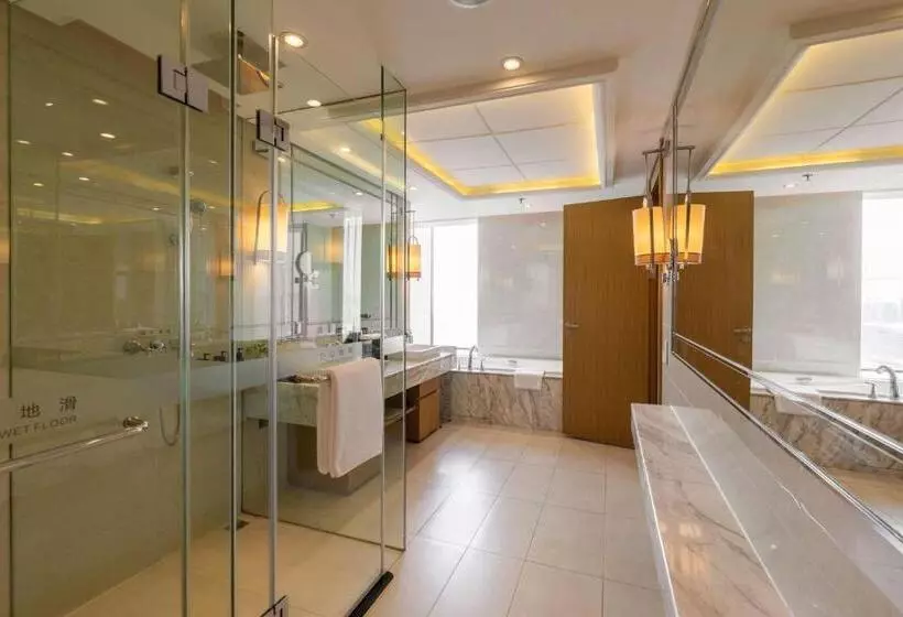 اتاق اجرایی با تخت بزرگ, The Yun Hotel Hankou
