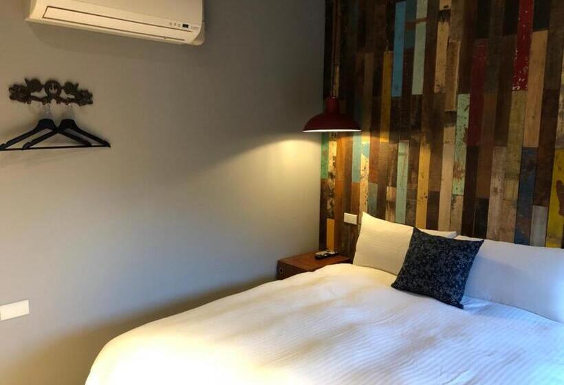 اتاق لوکس با چشم‌انداز دریا, Jiufen Happyland B&b