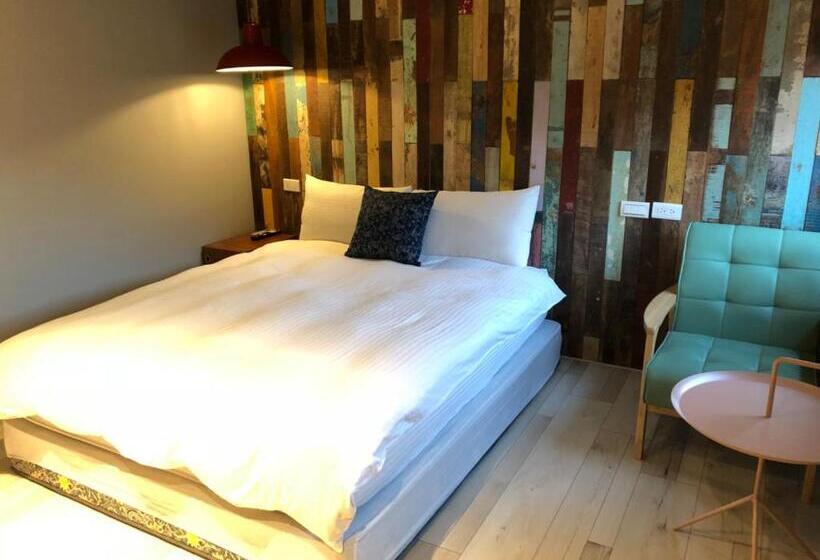 اتاق لوکس با چشم‌انداز دریا, Jiufen Happyland B&b
