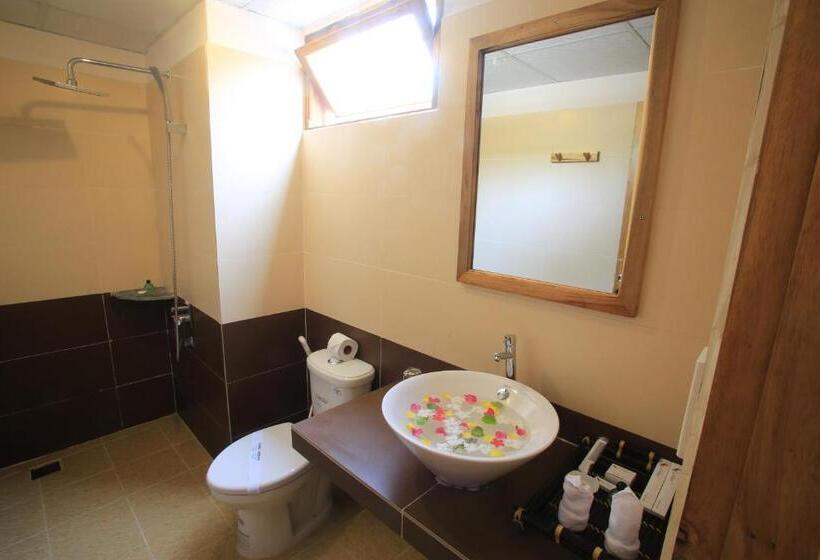 Superior bungalow garden view, La Mer Resort, Phú Quốc