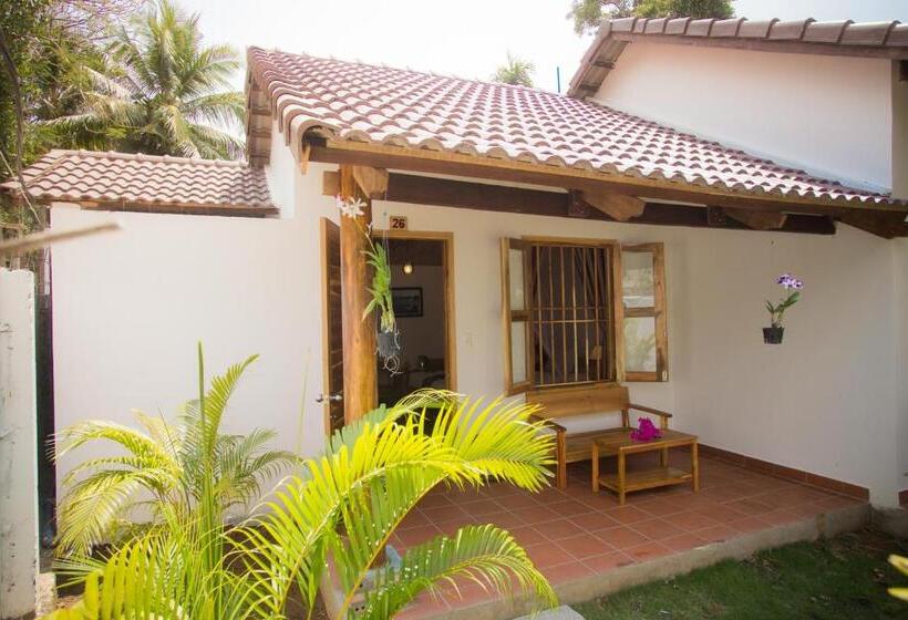 Superior bungalow garden view, La Mer Resort, Phú Quốc