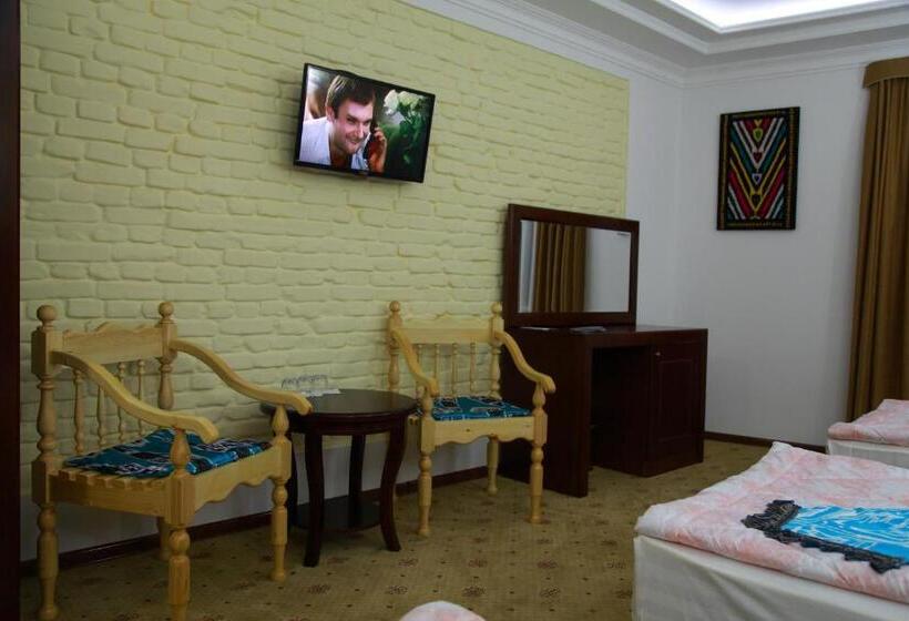 غرفة قياسية ثلاثية, Sultan Hotel Boutique