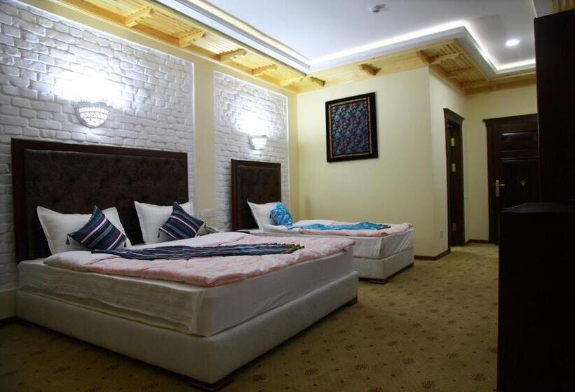 جناح جونيور, Sultan Hotel Boutique