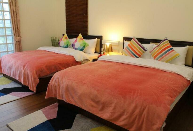 اتاق استاندارد چهار تخته, Yilan Amy B&b